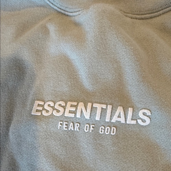 Fear of God Essentials Sweatshirt - Picture 2 of 10